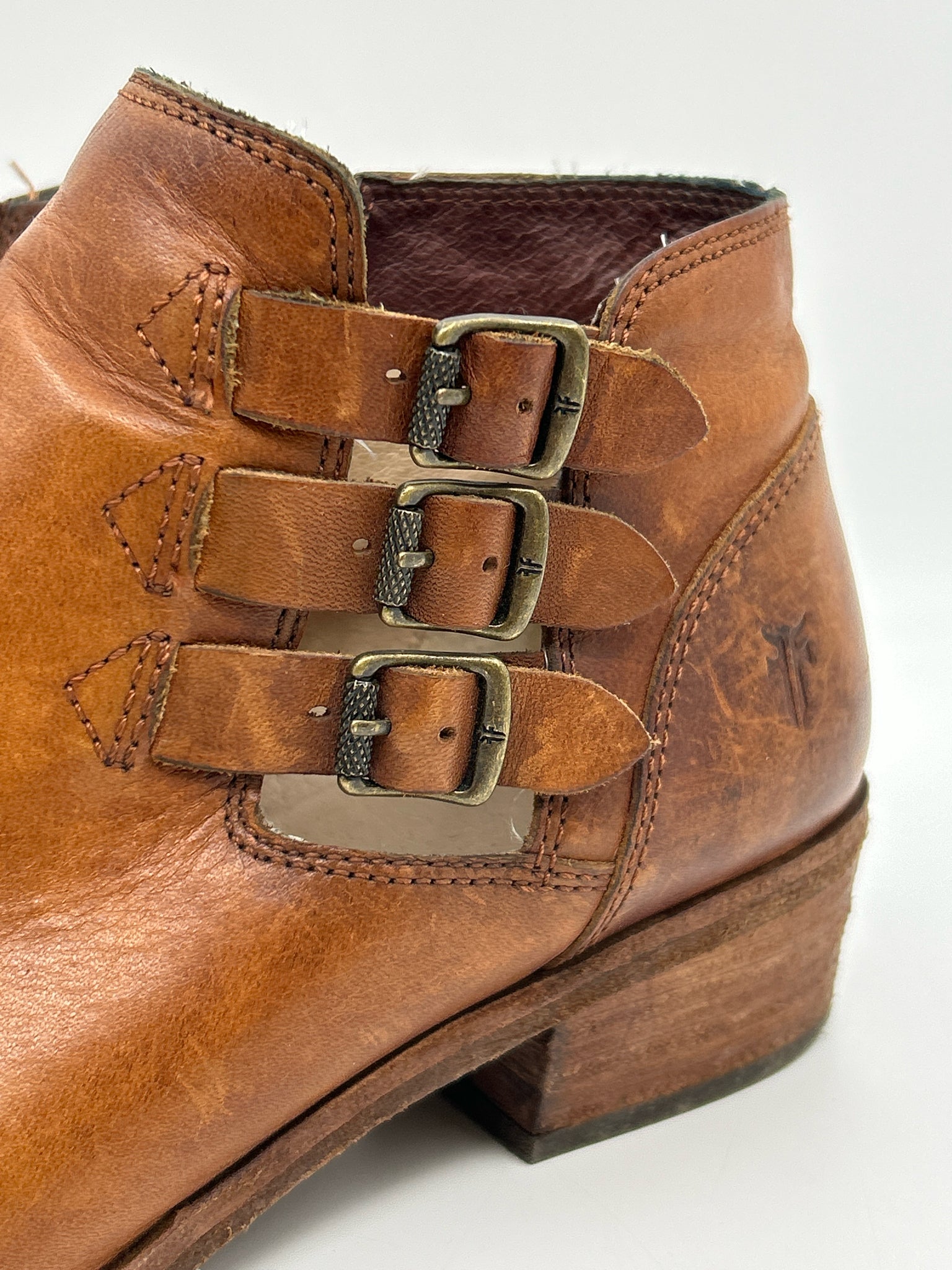 FRYE Size 9M Tan Women Booties