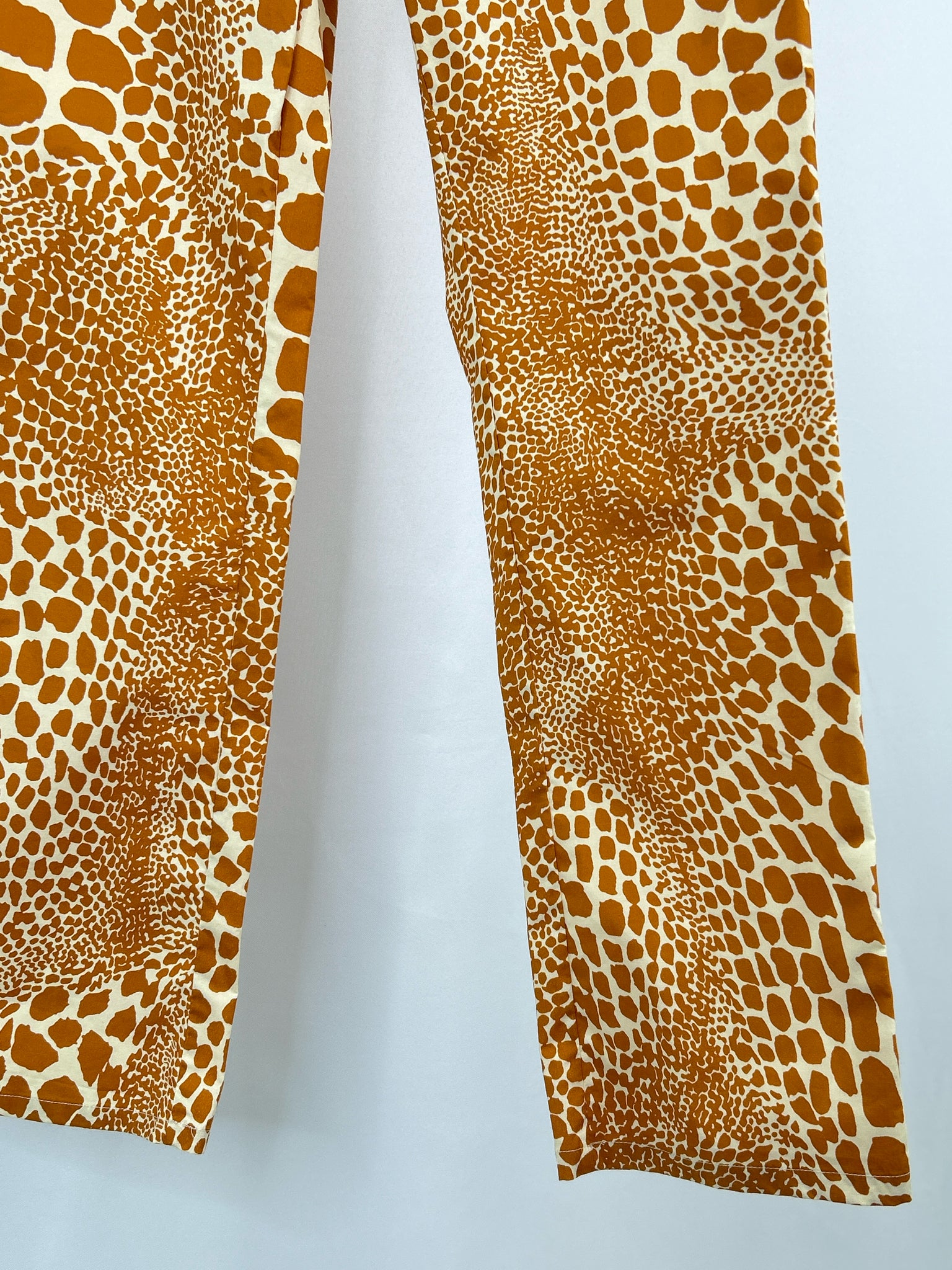 Flora Bea Size S CREAM AND ORANGE Women Pants