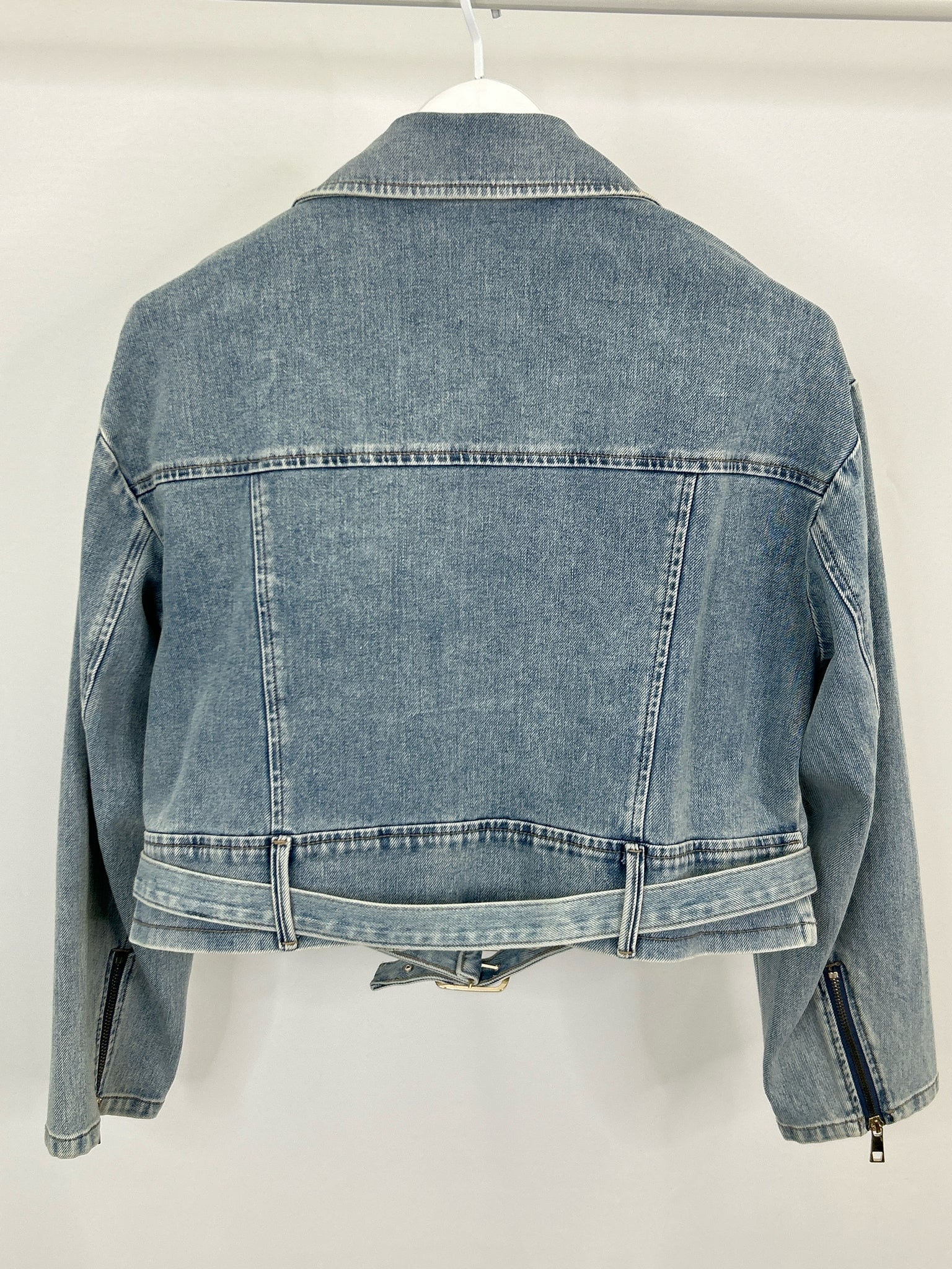 White House Black Market NWT Size S BLUE DENIM Women Jacket