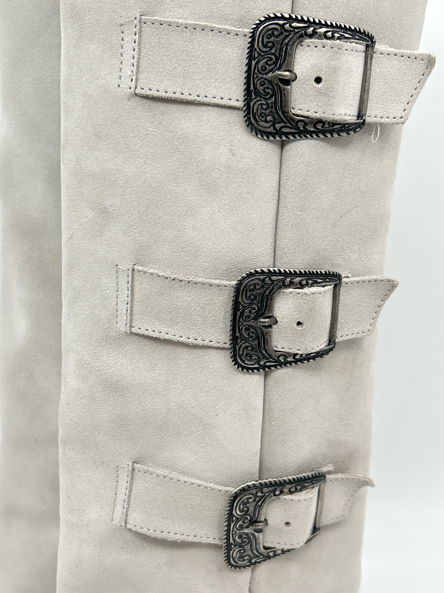 DINGO Size 7.5M White Women Boots