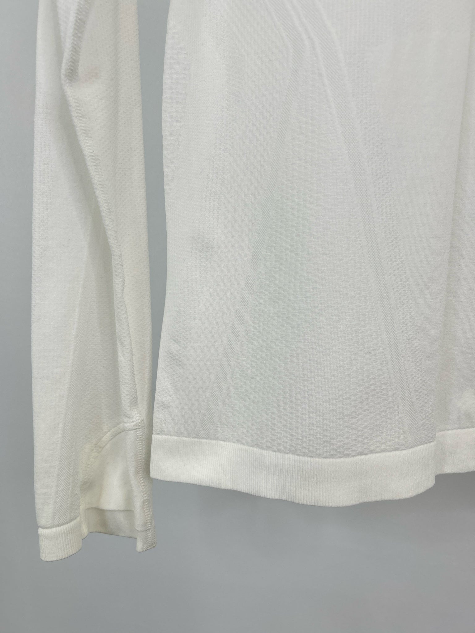 ATHLETA Size L White Women Pullover
