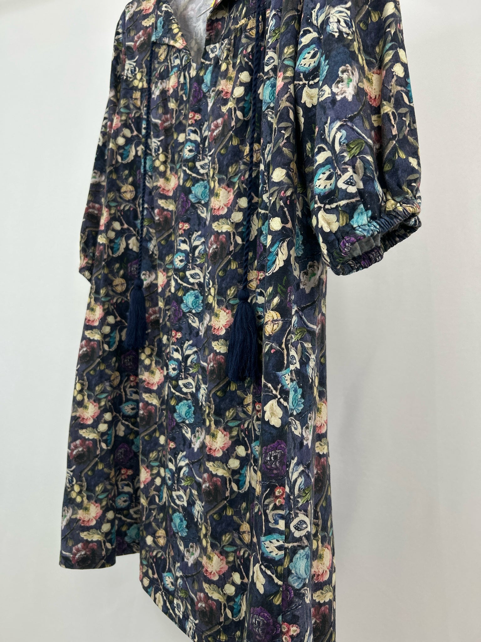 NATURAL LIFE Size M PURPLE FLORAL Women Dress