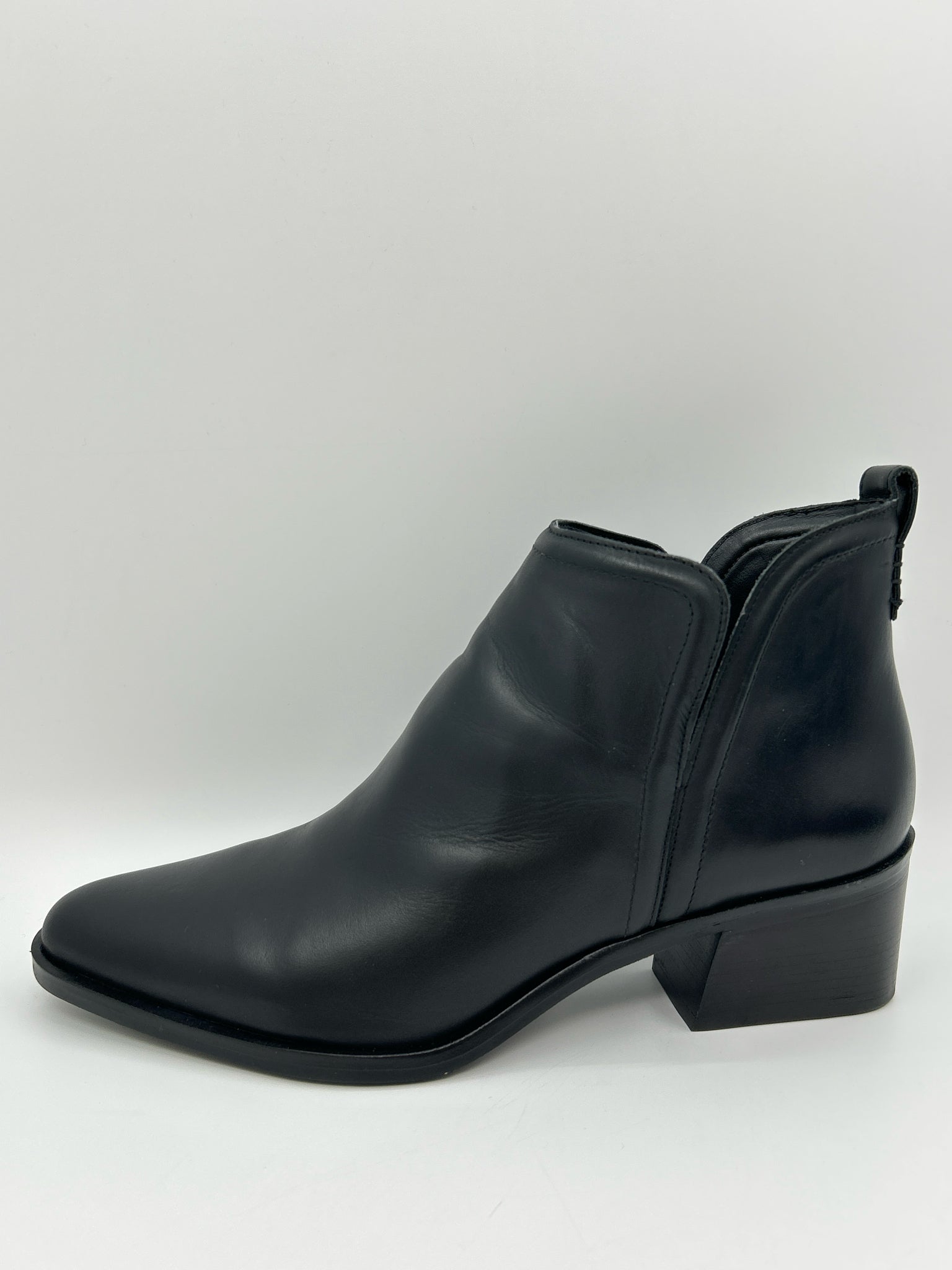 GIANNI BINI Size 9.5M Black Women Booties