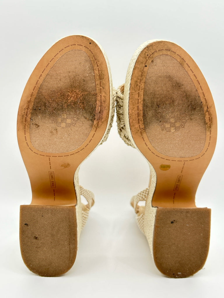 VINCE CAMUTO Size 8.5M Natural Women's Sandal