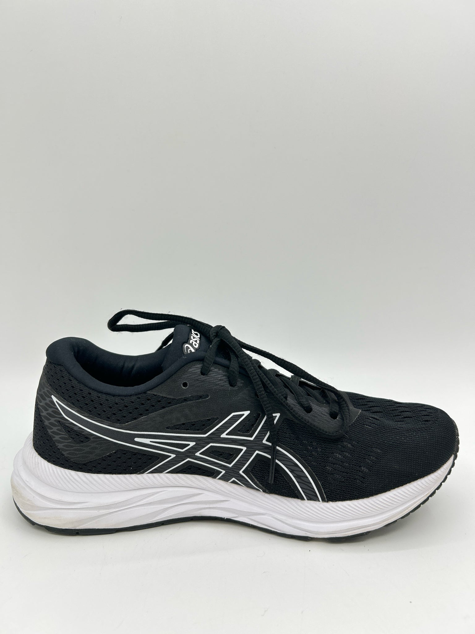 ASICS Size 7 Black Women Sneakers
