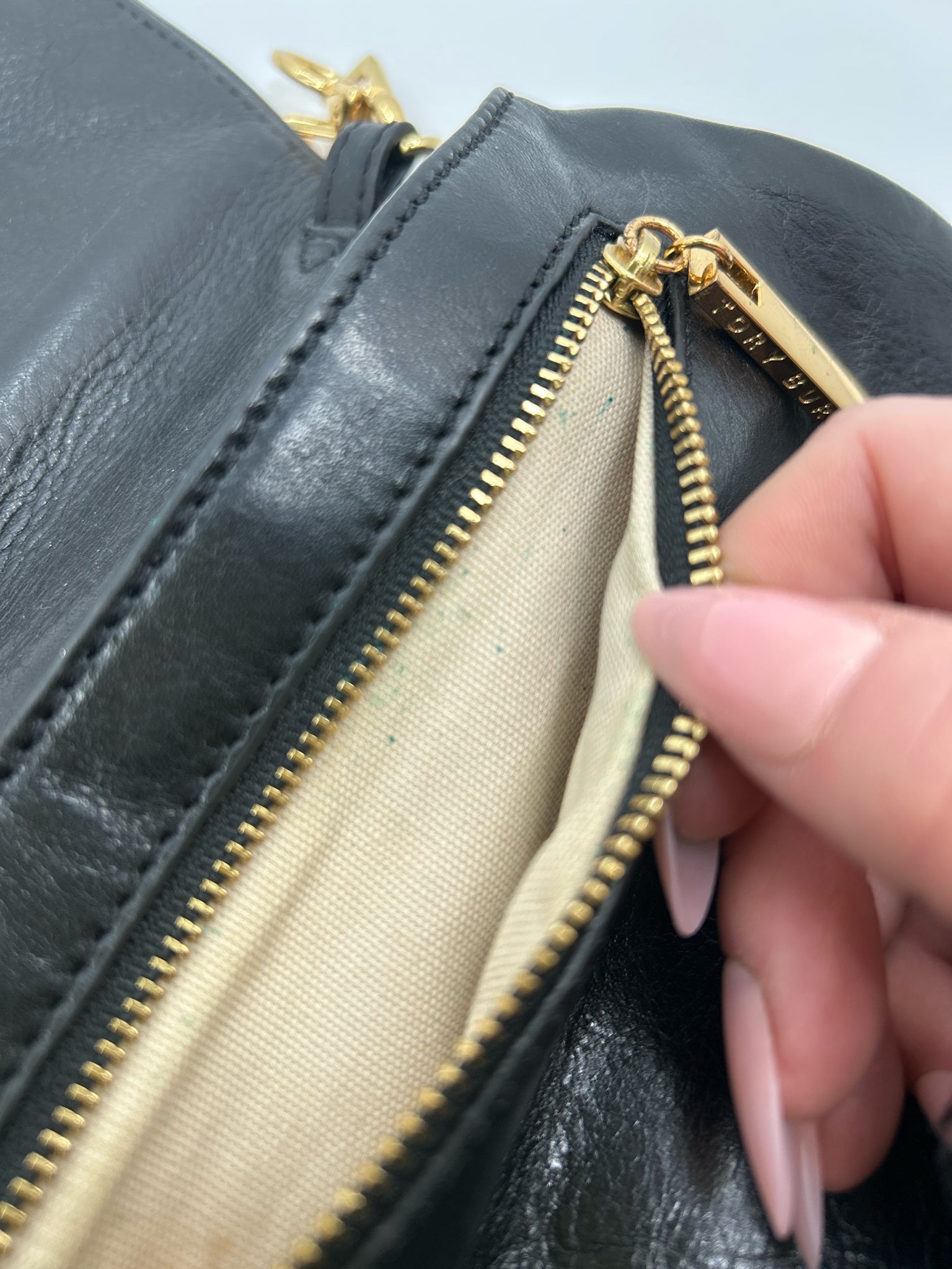 TORY BURCH Black Women Purse