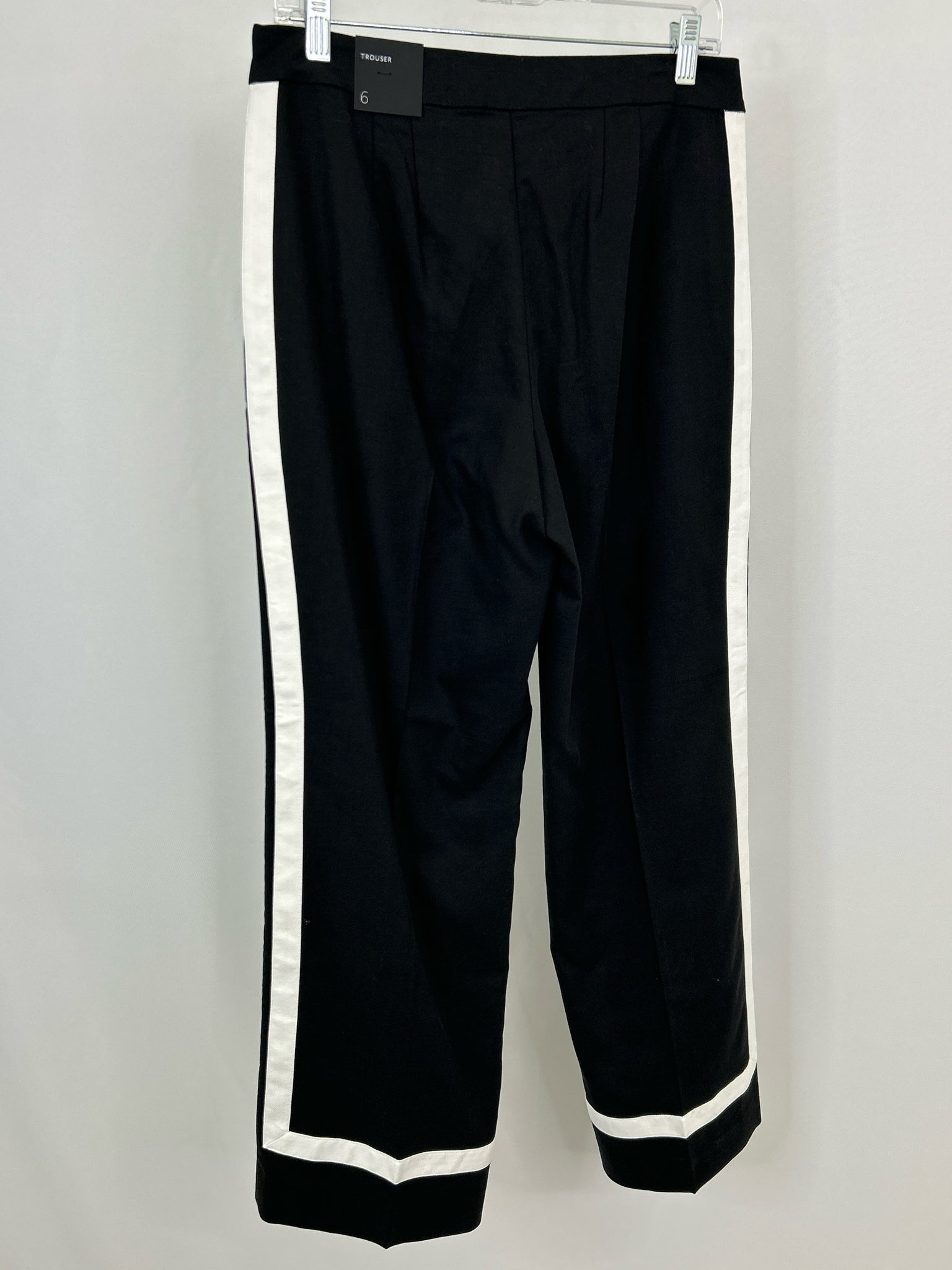 White House Black Market Size 6 Black and White Women Pants NWT