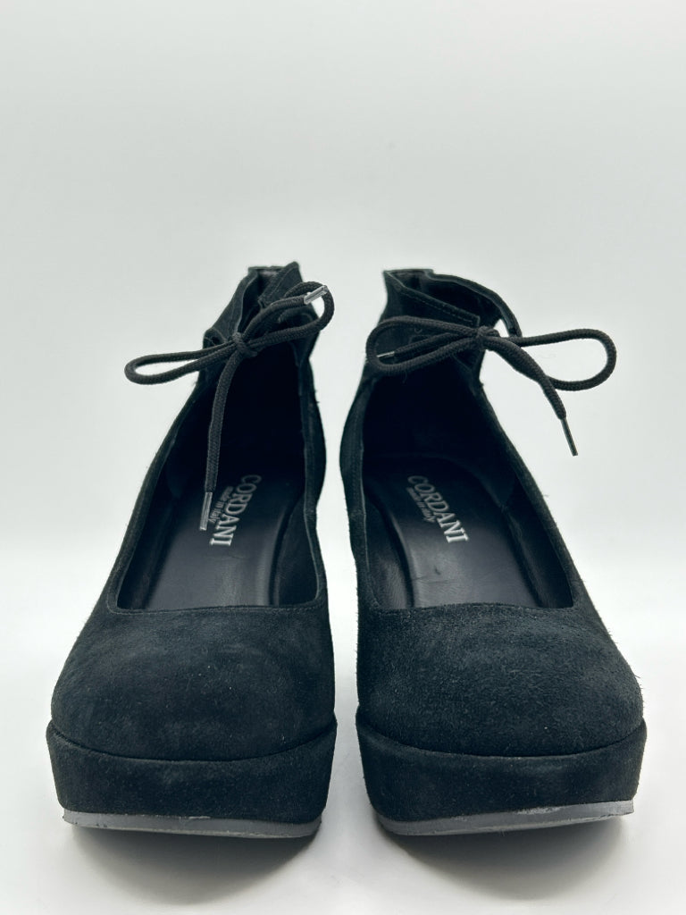 CORDANI Women Size 38/8 Black Pumps