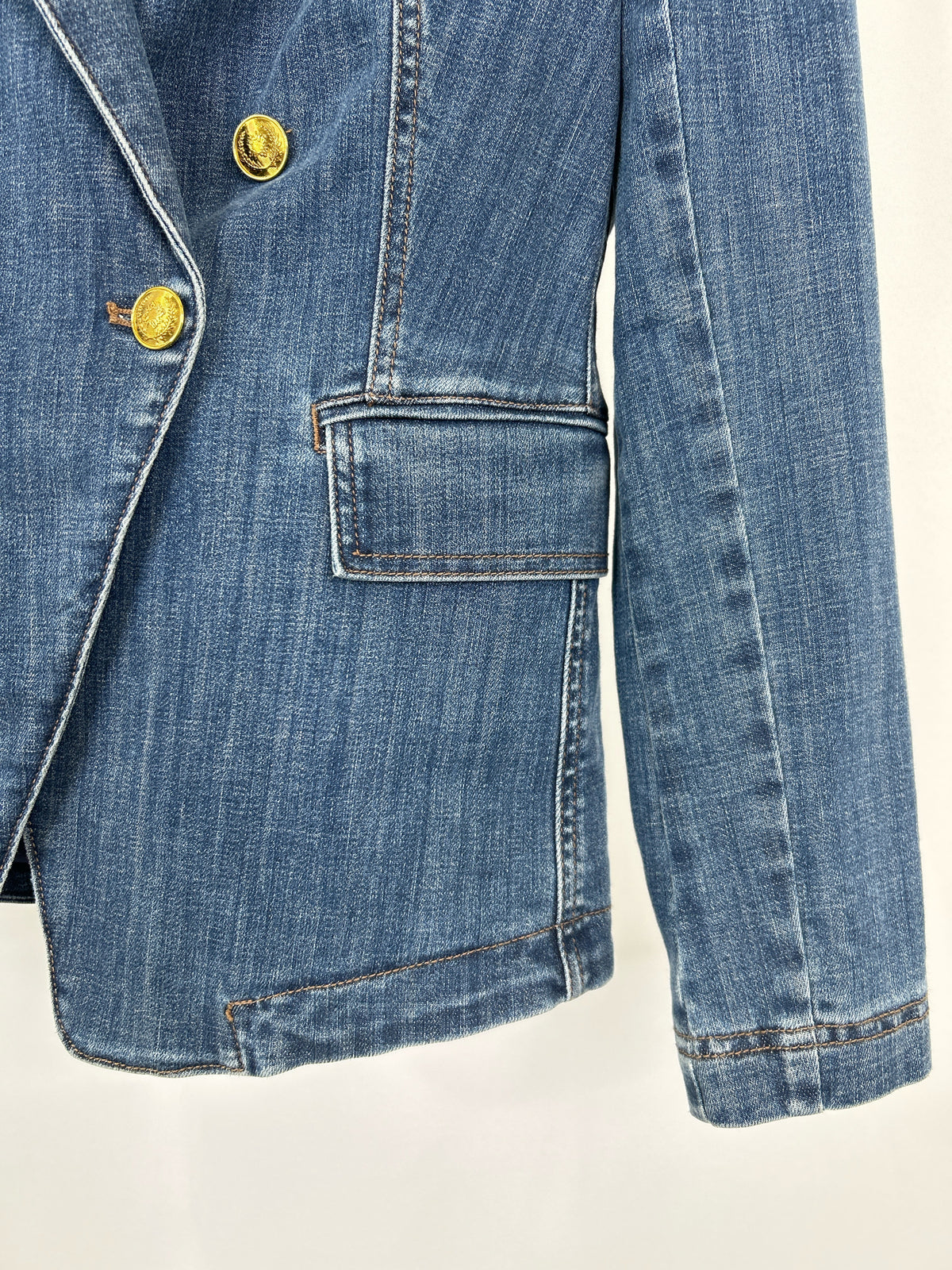 White House Black Market Size 10 BLUE DENIM Women Blazer