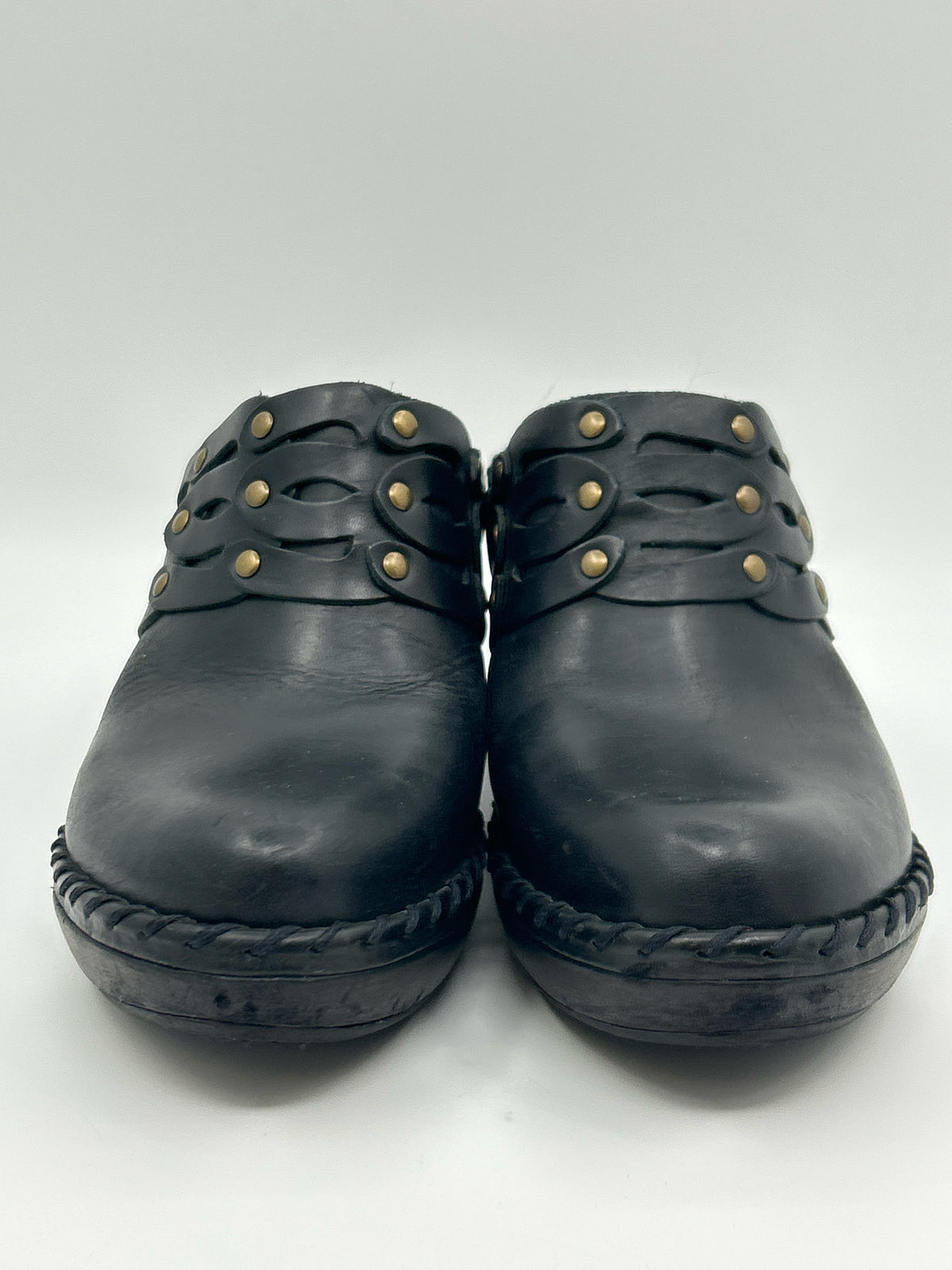 FRYE Size 8.5M Black Women Clogs
