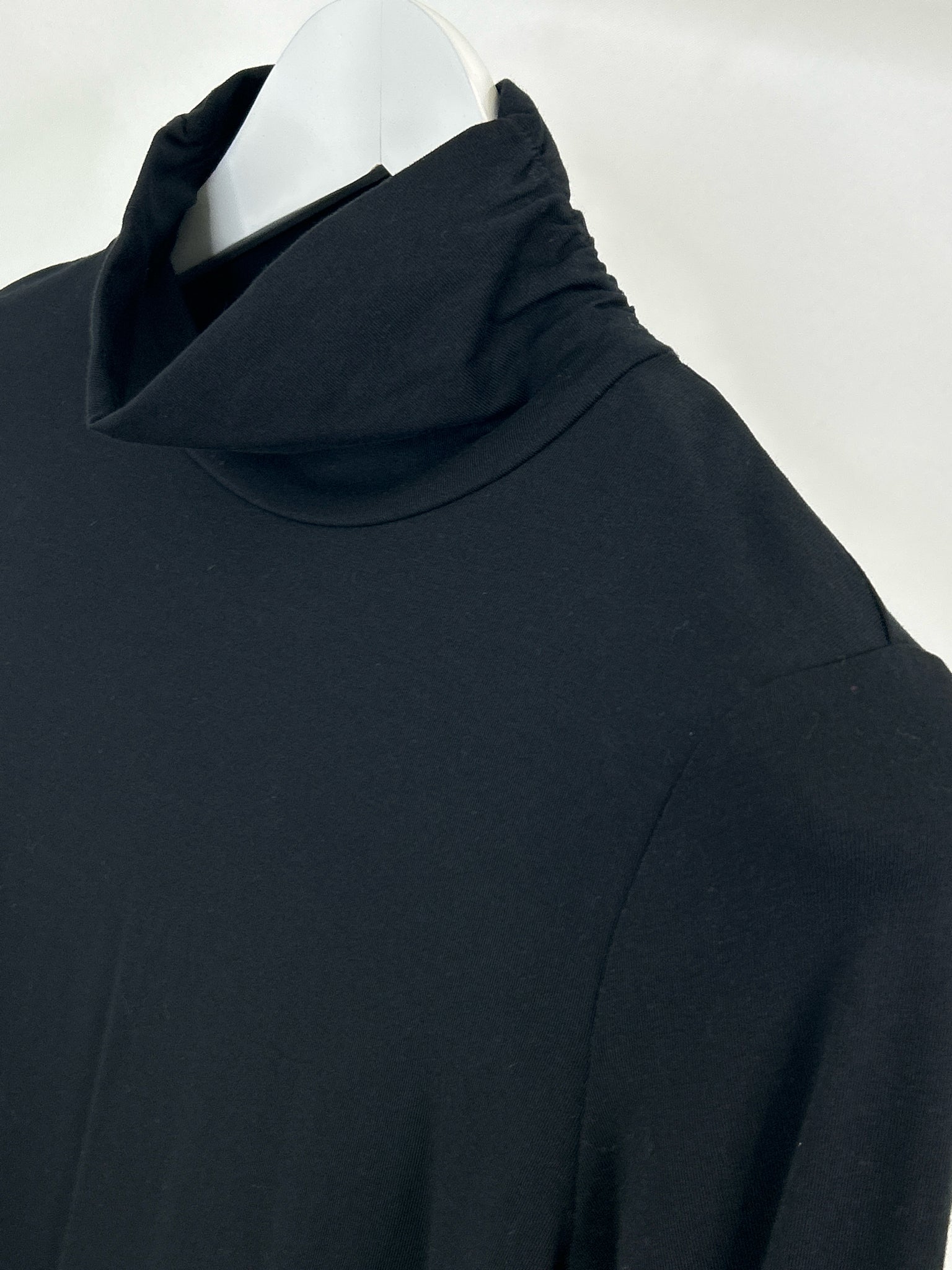 OLIVIA BY HABITAT CLOTHES Size S Black Women Turtleneck NWT