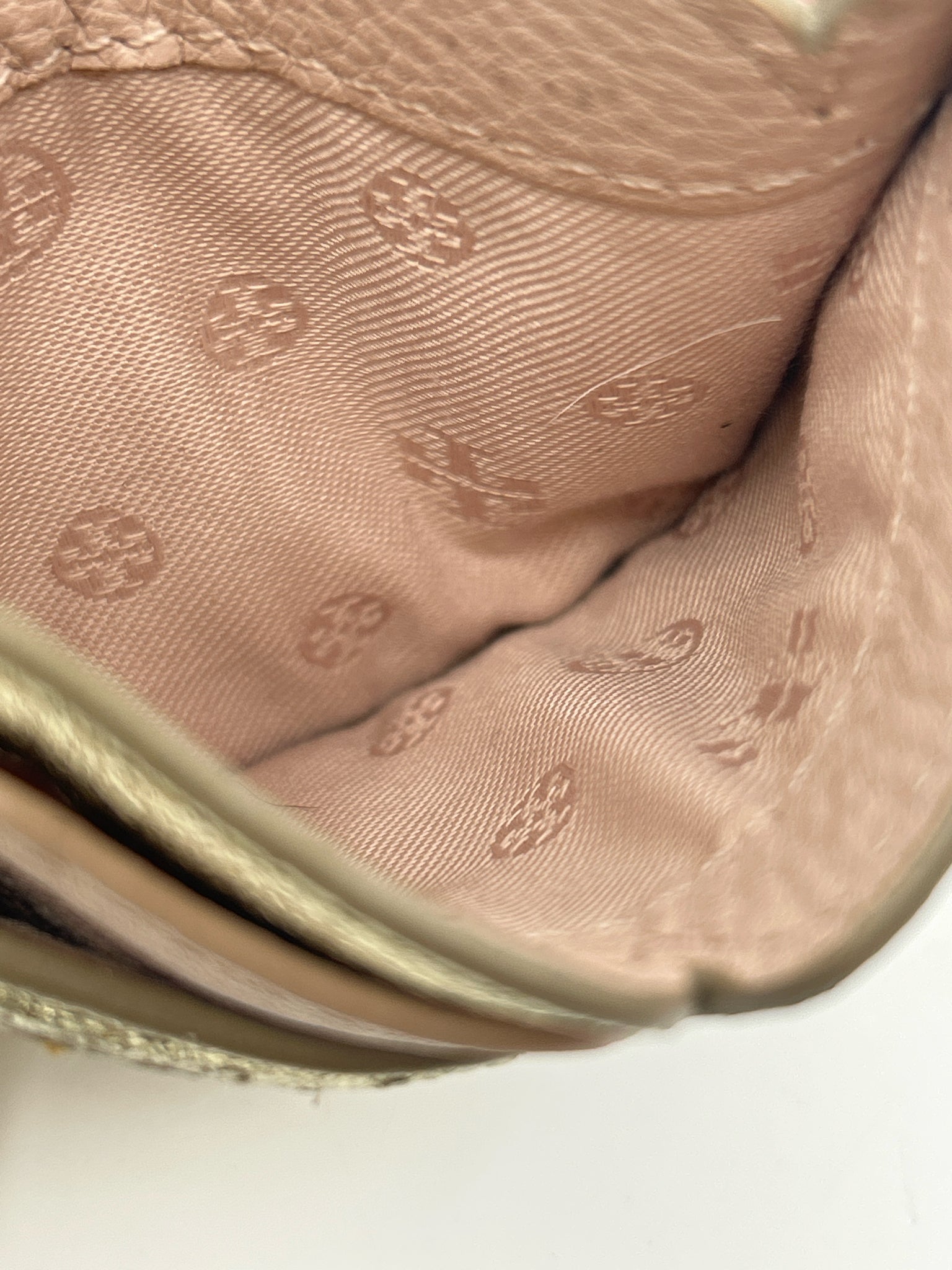 TORY BURCH GOLD AND PINK Accessories