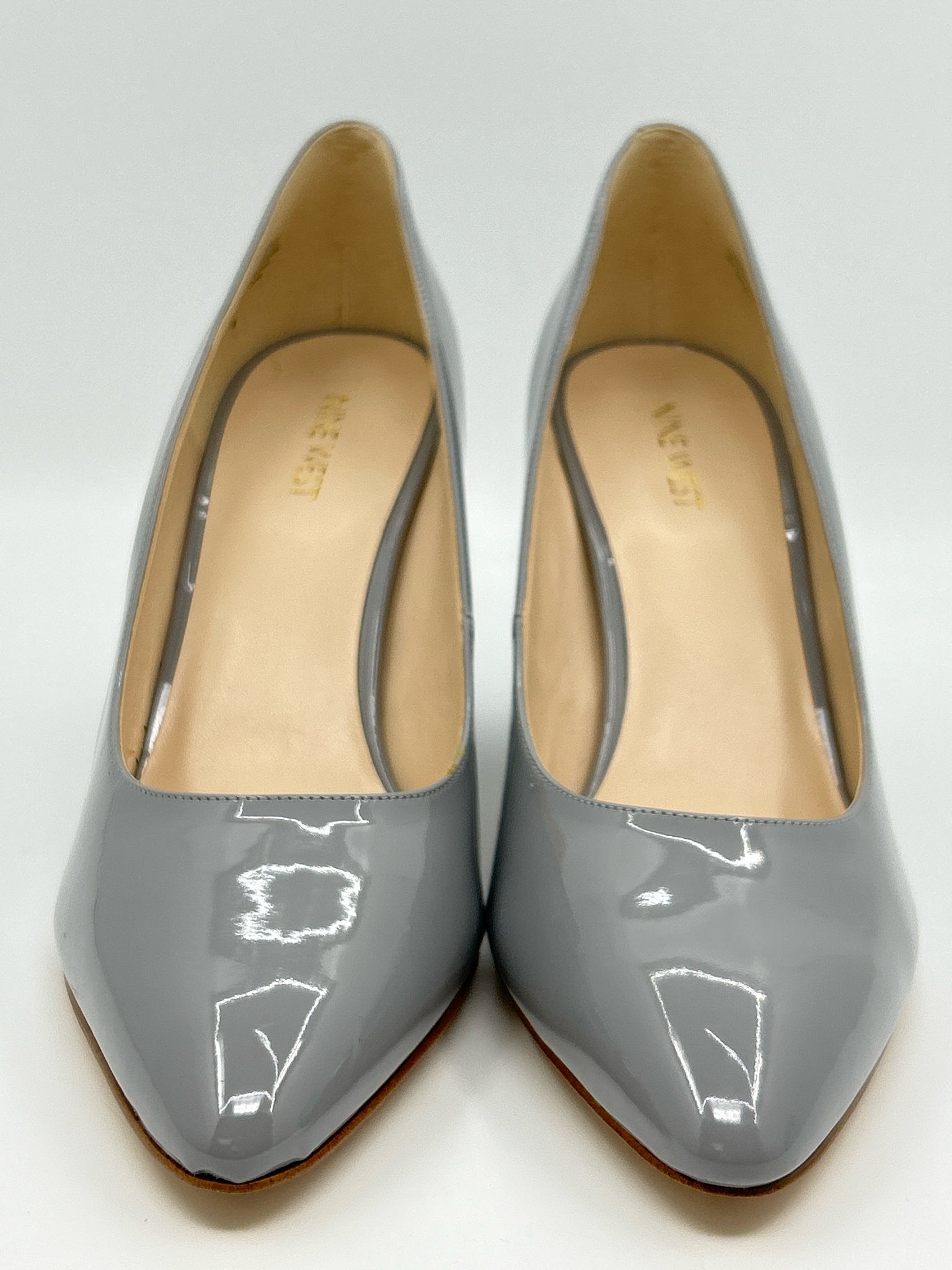 NINE WEST Size 10.5M Gray Women Pumps