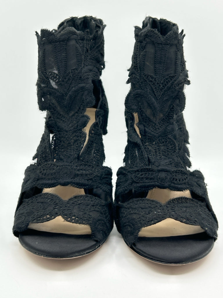 Imagine Vince Camuto Size 11M Black Lace Women's Sandal