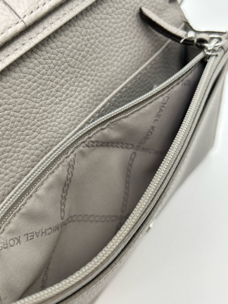 MICHAEL KORS Gray Women's Purse