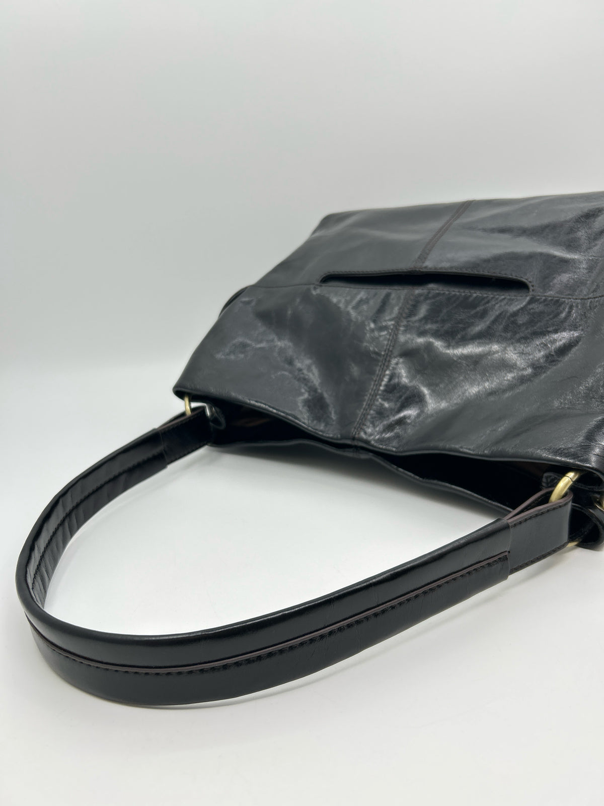 Hobo International Black Women Purse