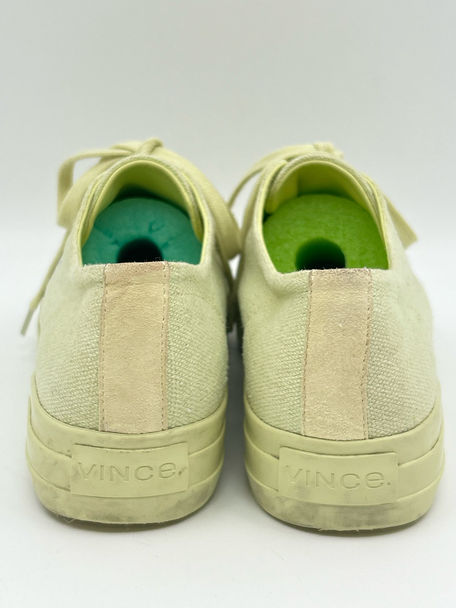 VINCE Size 8.5M Green Women Sneakers