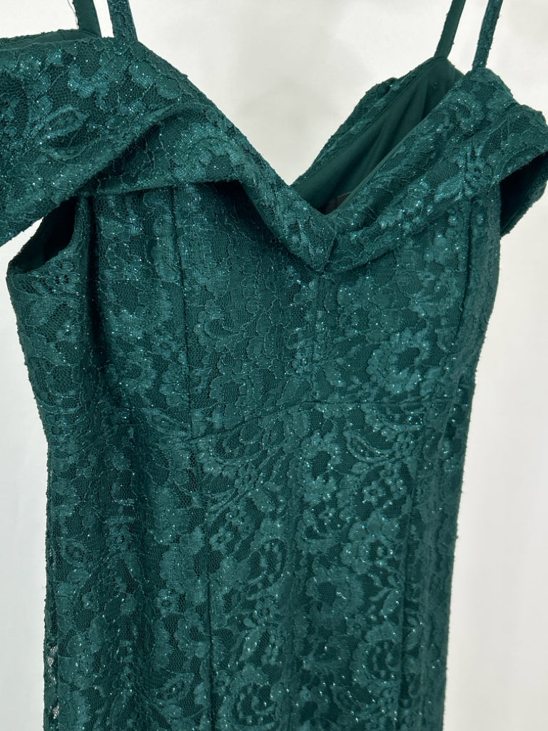 R&M RICHARDS Women Size 12 Green Dress