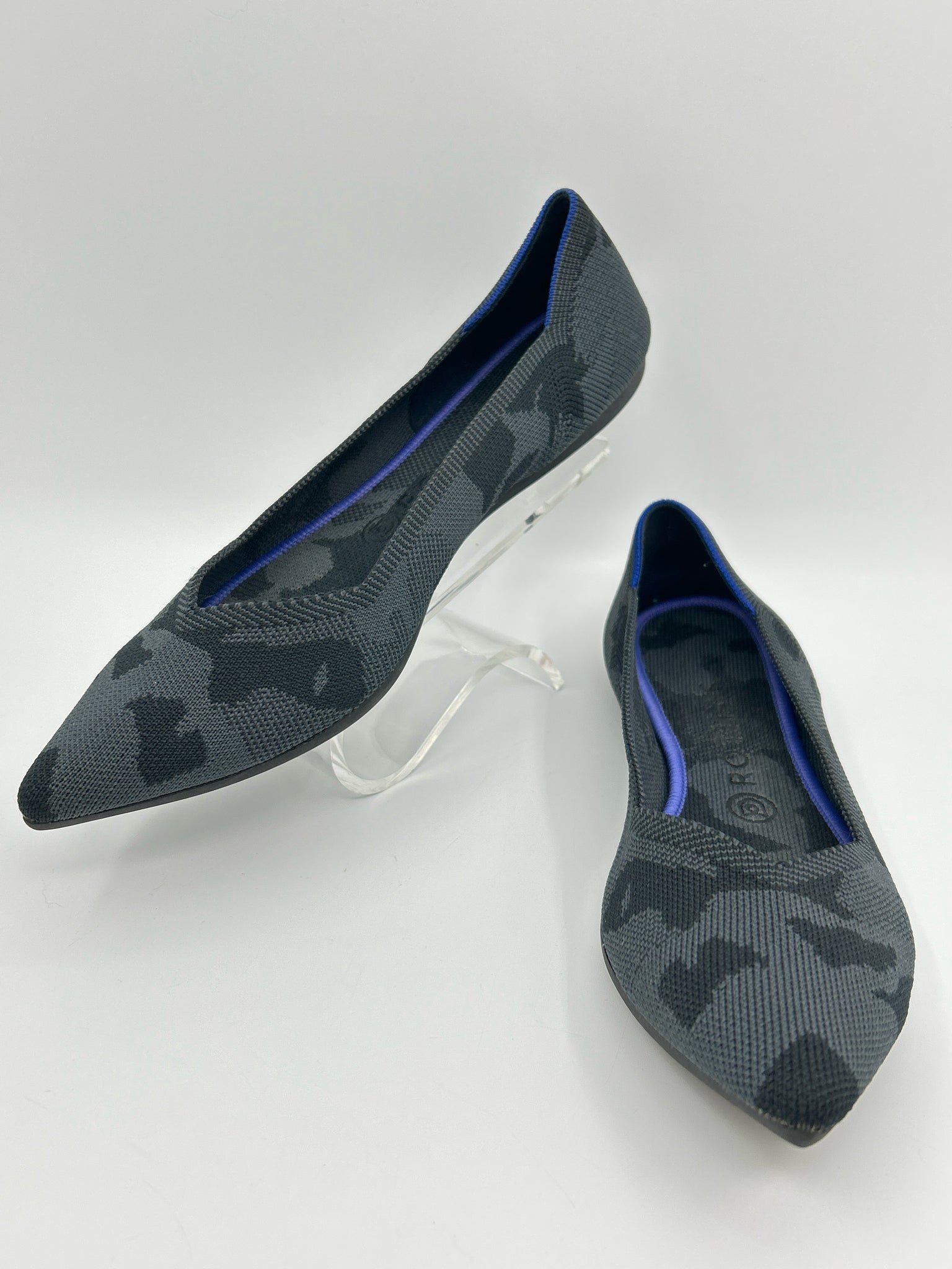 ROTHY'S Size 9.5 Gray print Women Flats
