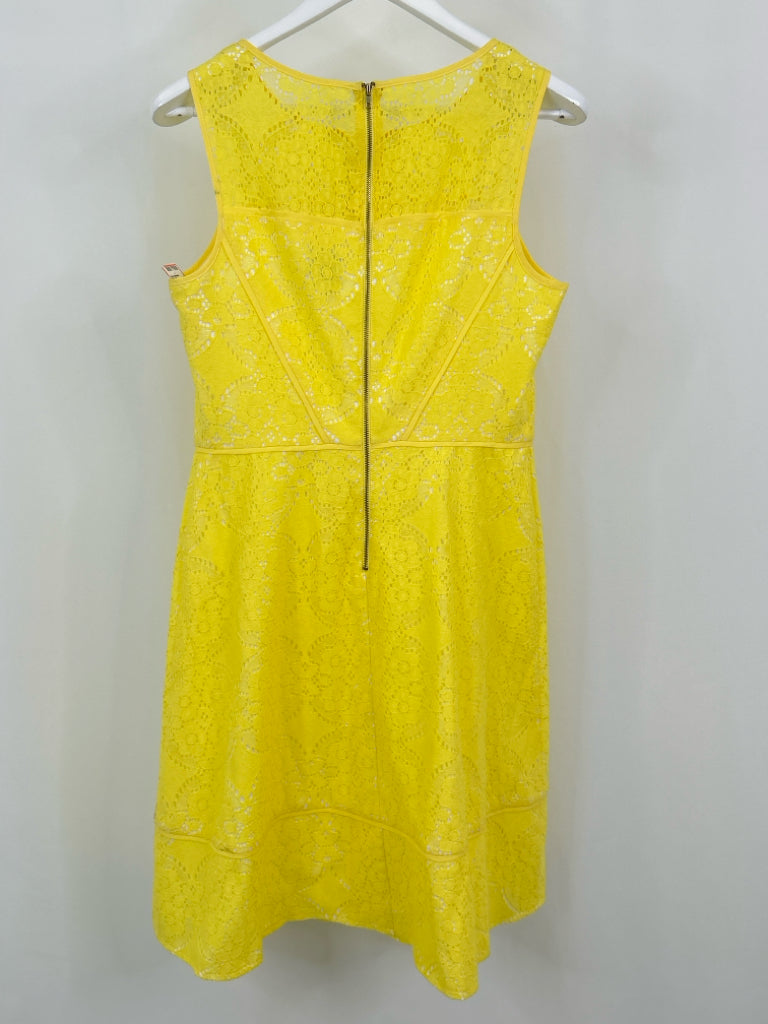 ADRIANNA PAPELL Women Size 12 Yellow Dress