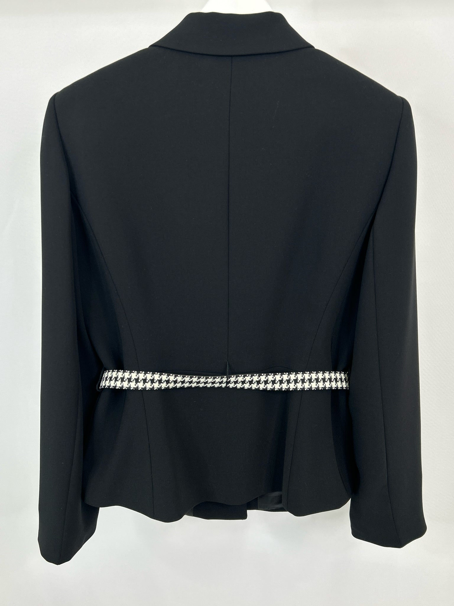 TAHARI Size 12 Black Women Blazer