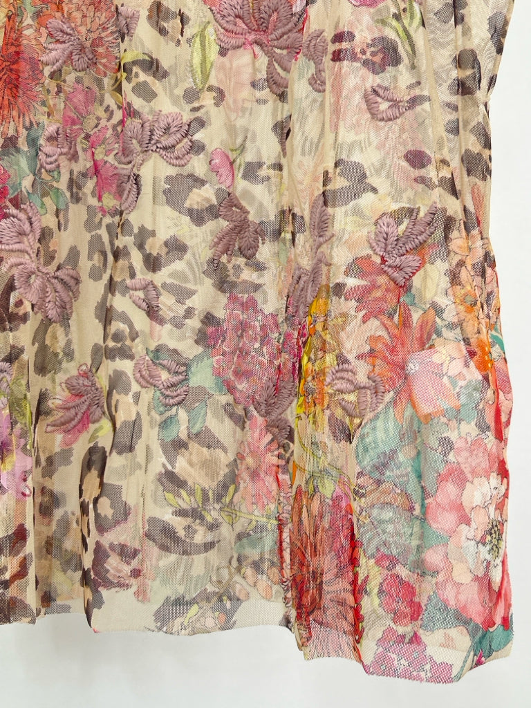 JOHNNY WAS Size L Beige Print Women's Blouse