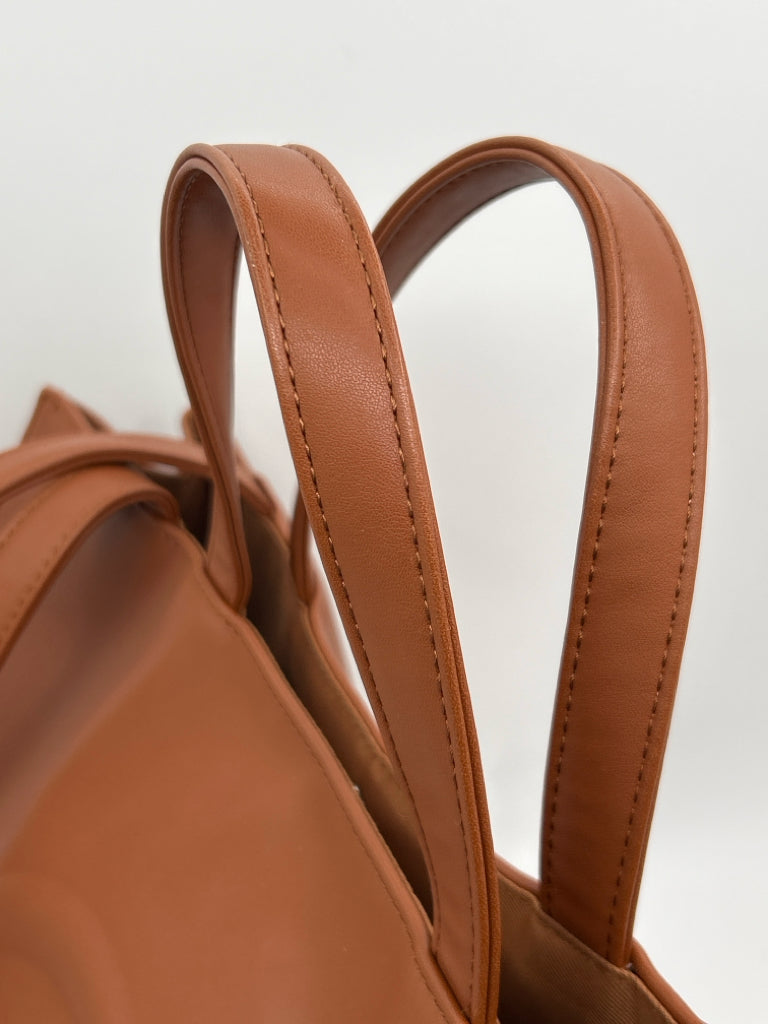 TELFAR Tan Purse