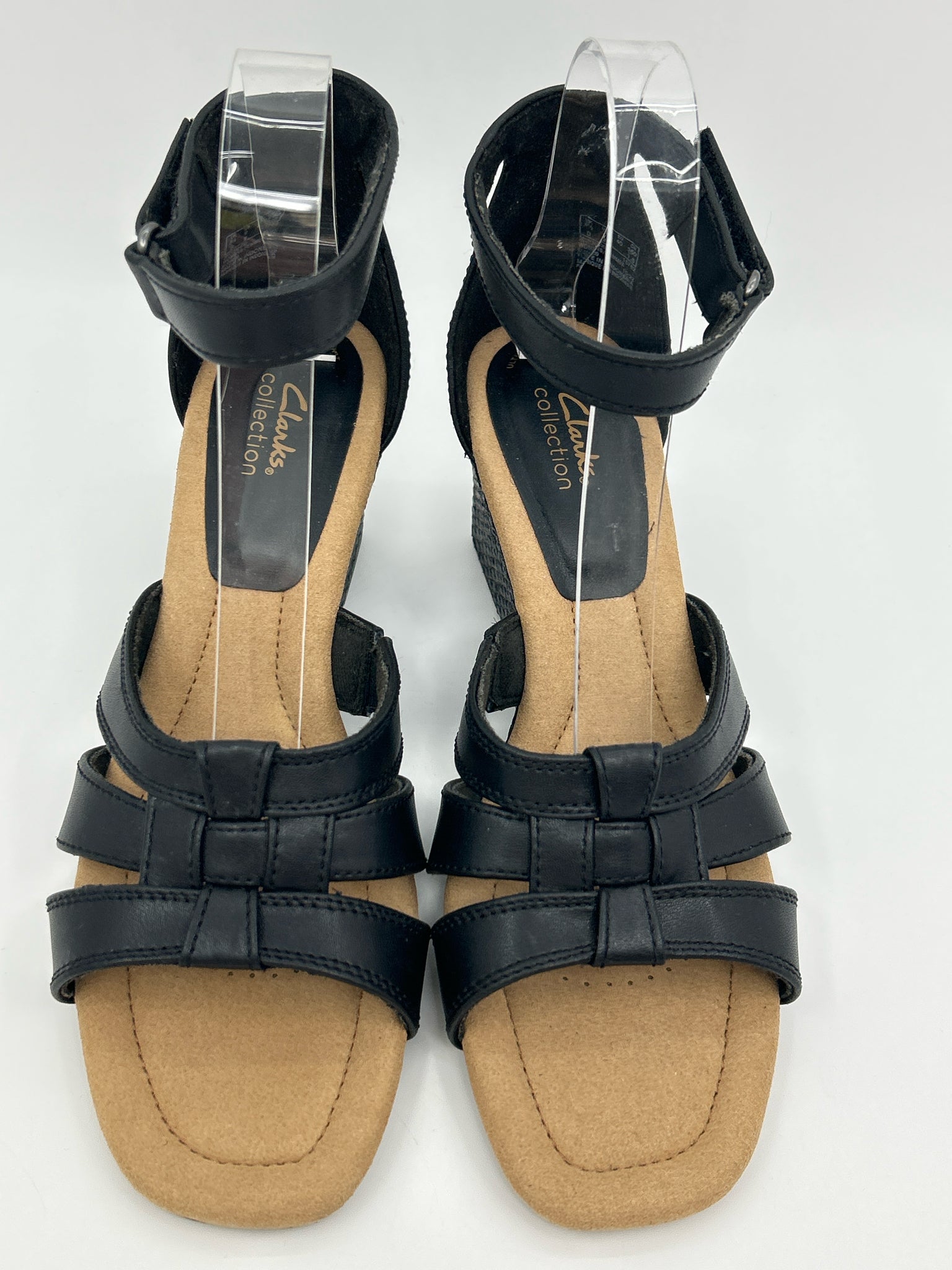 CLARKS COLLECTION Size 9M Black Women Sandal