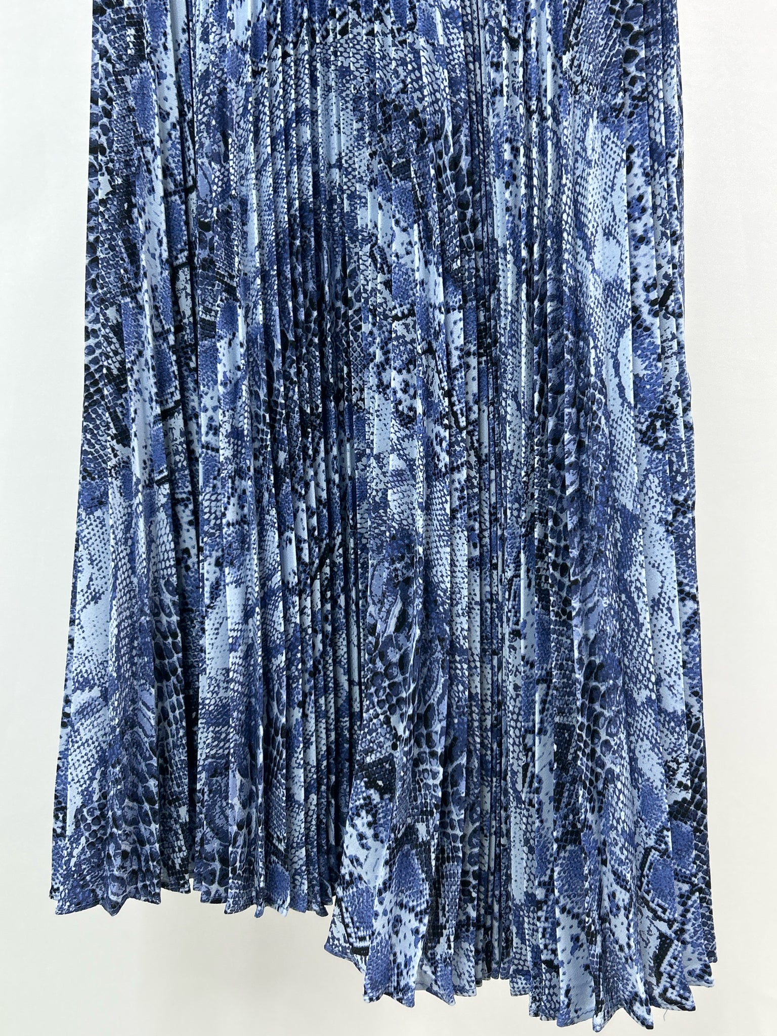 NANETTE LEPORE Size 8 Blue Print Women Dress