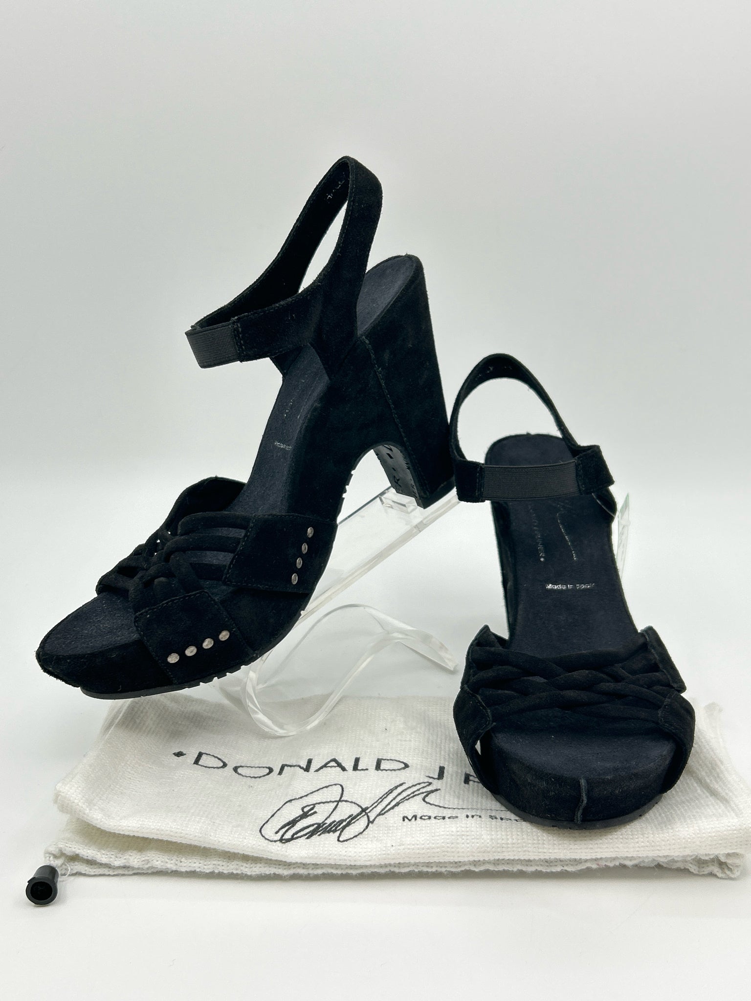Donald J Pliner Size 8.5M Black Women Sandal