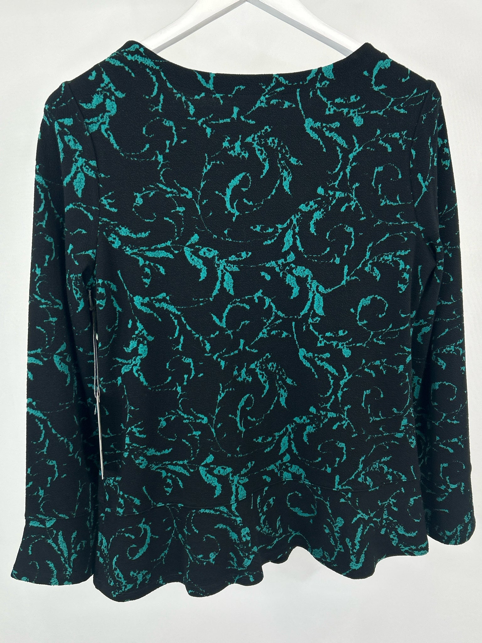HABITAT Size S Black and Teal Women Top