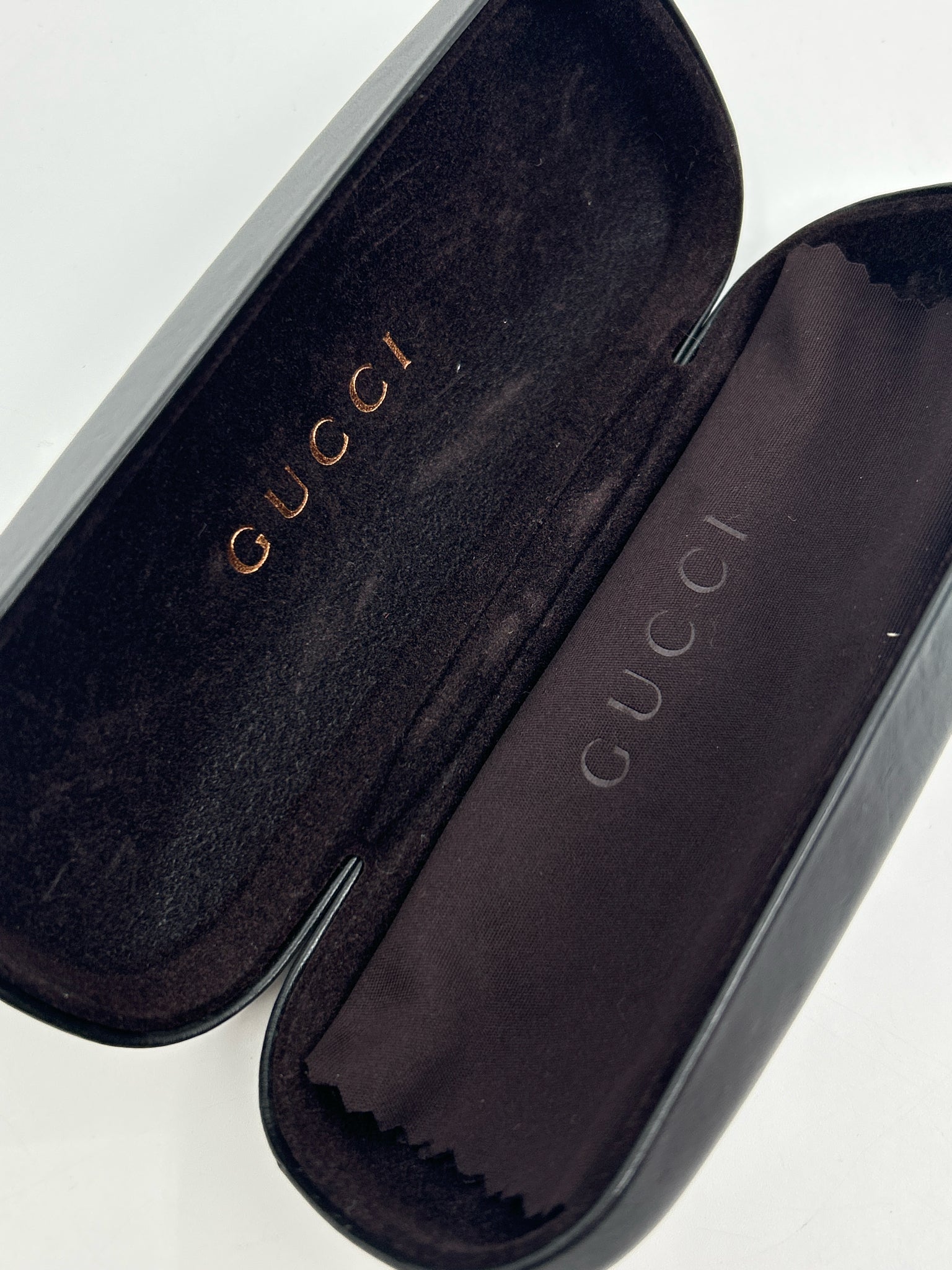 GUCCI Black Sunglasses