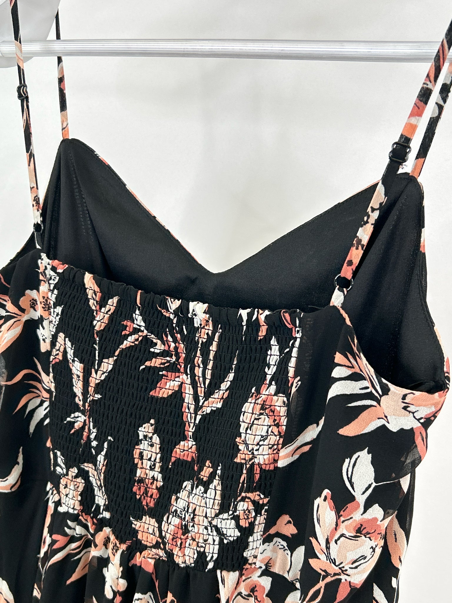 White House Black Market Size 6 Black Print Women Dress