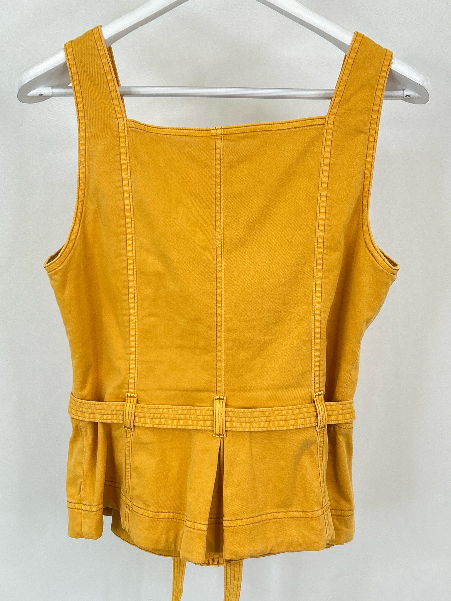 White House Black Market Size 10 Gold Women's Top