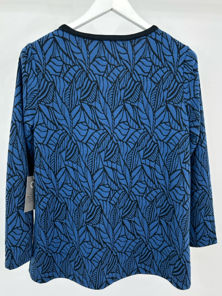 HABITAT Women Size S Blue Print Sweater