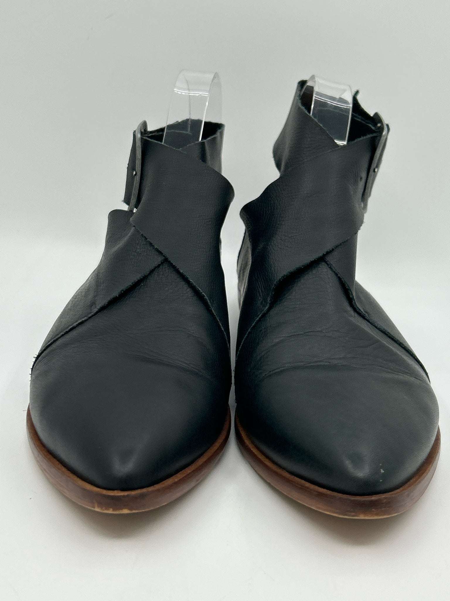 FREE PEOPLE Size 39 Black Women Flats