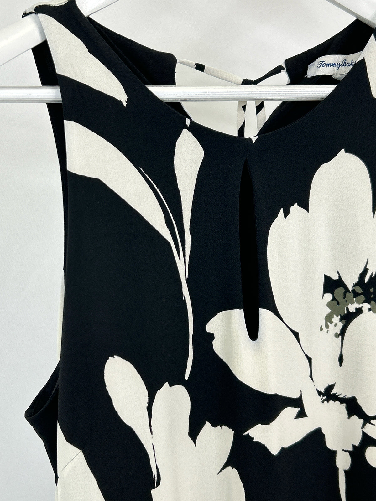 TOMMY BAHAMA Size M Black & White Women Dress