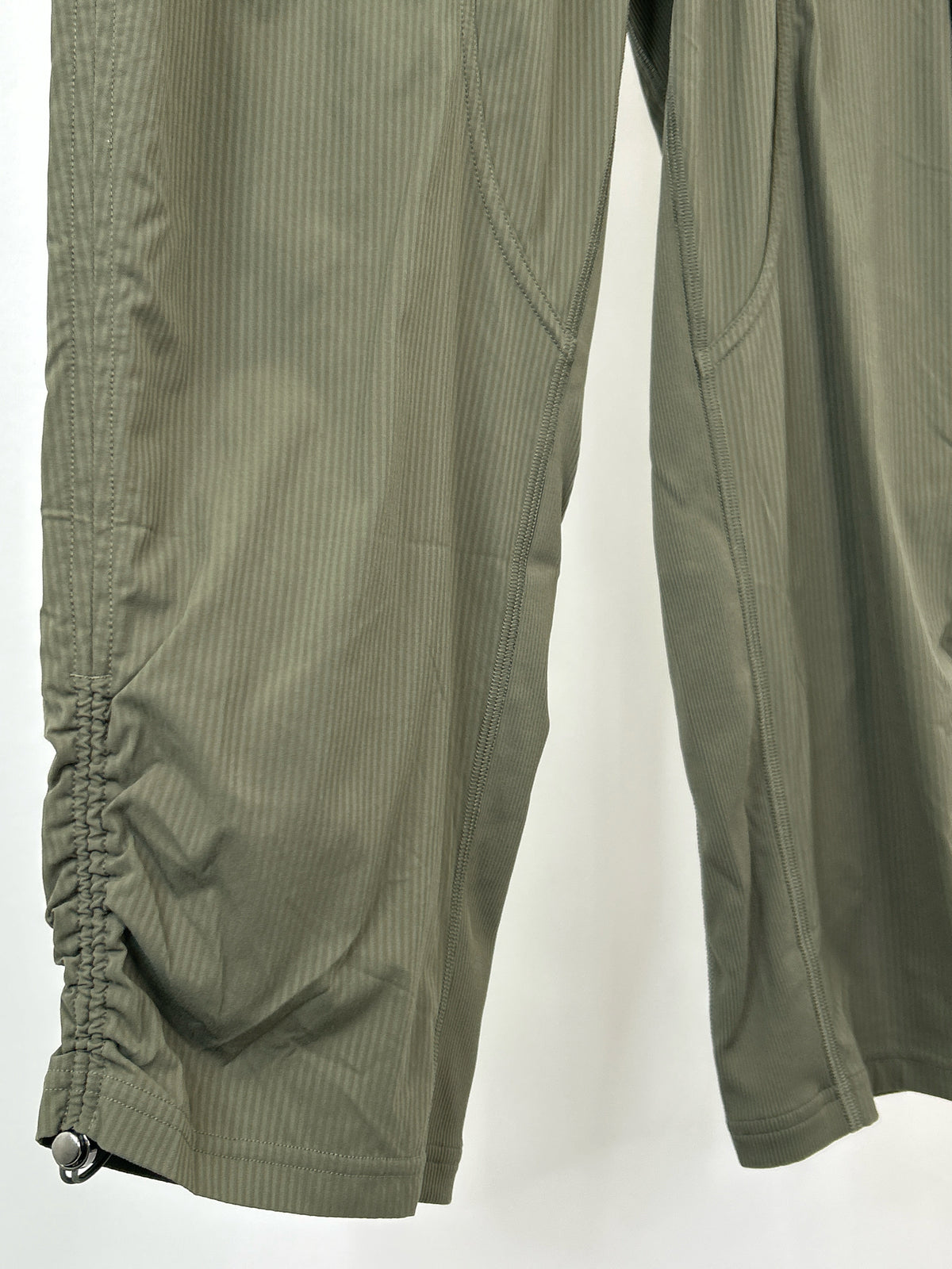 LULULEMON Size 10 OLIVE Women Pants