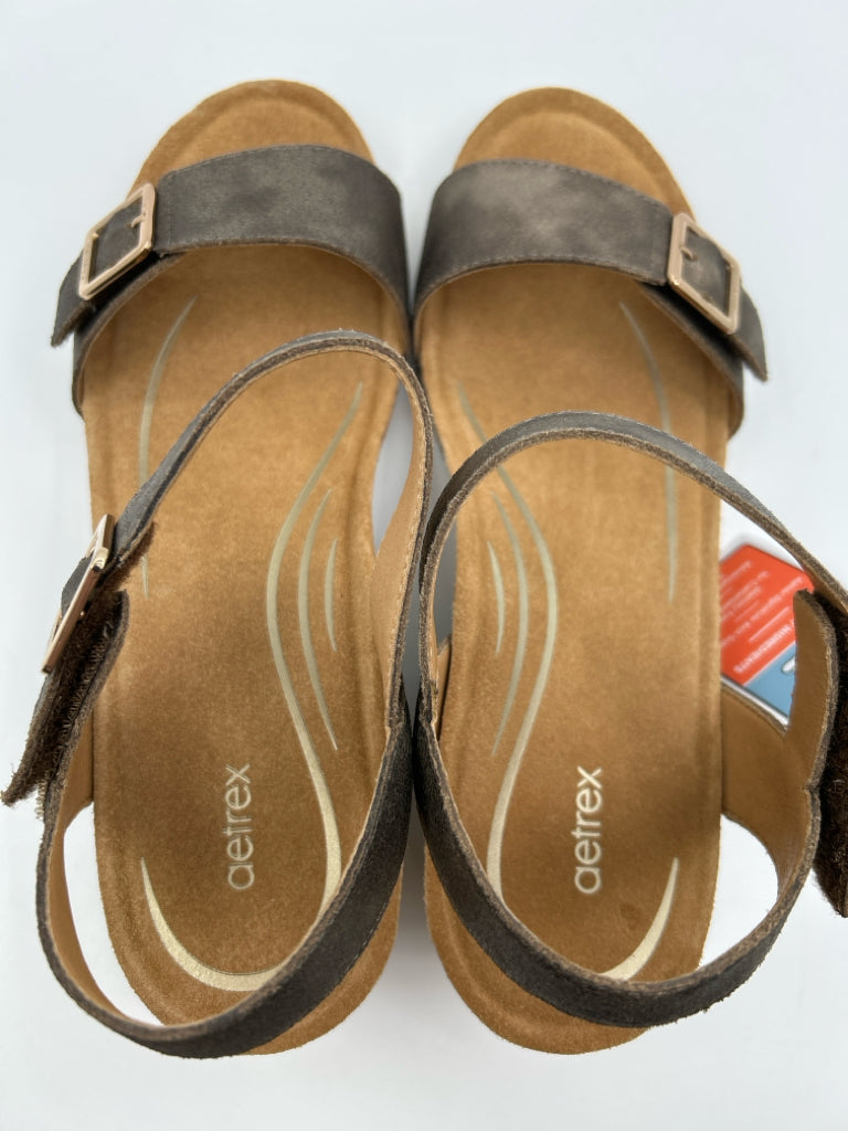 AETREX Size 10.5/11 Bronze Lexa Women's Sandal NIB