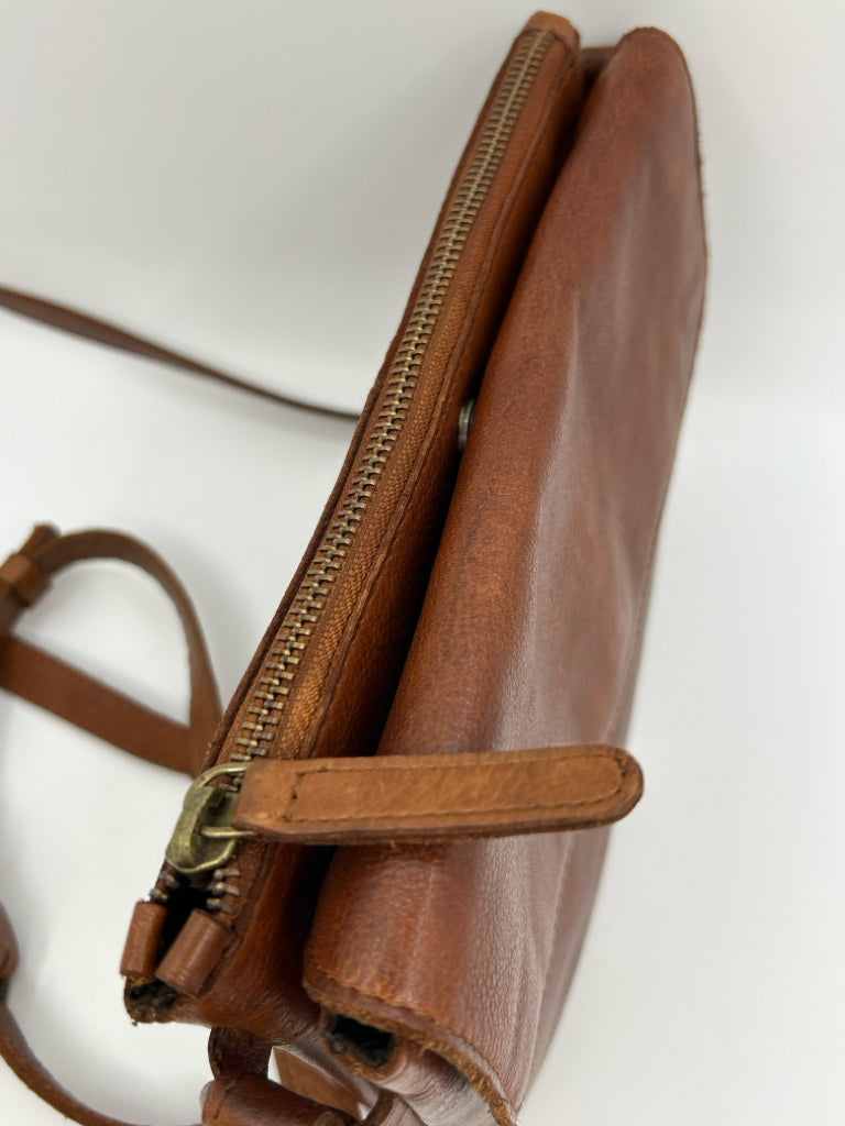 Vilenca Tan Women's Purse