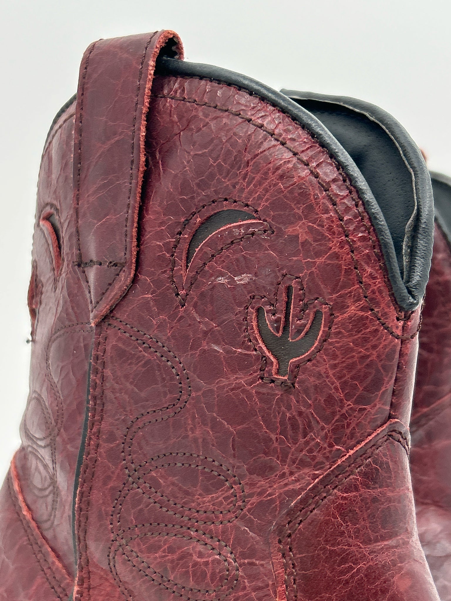 DINGO Size 9M Burgundy Women Boots