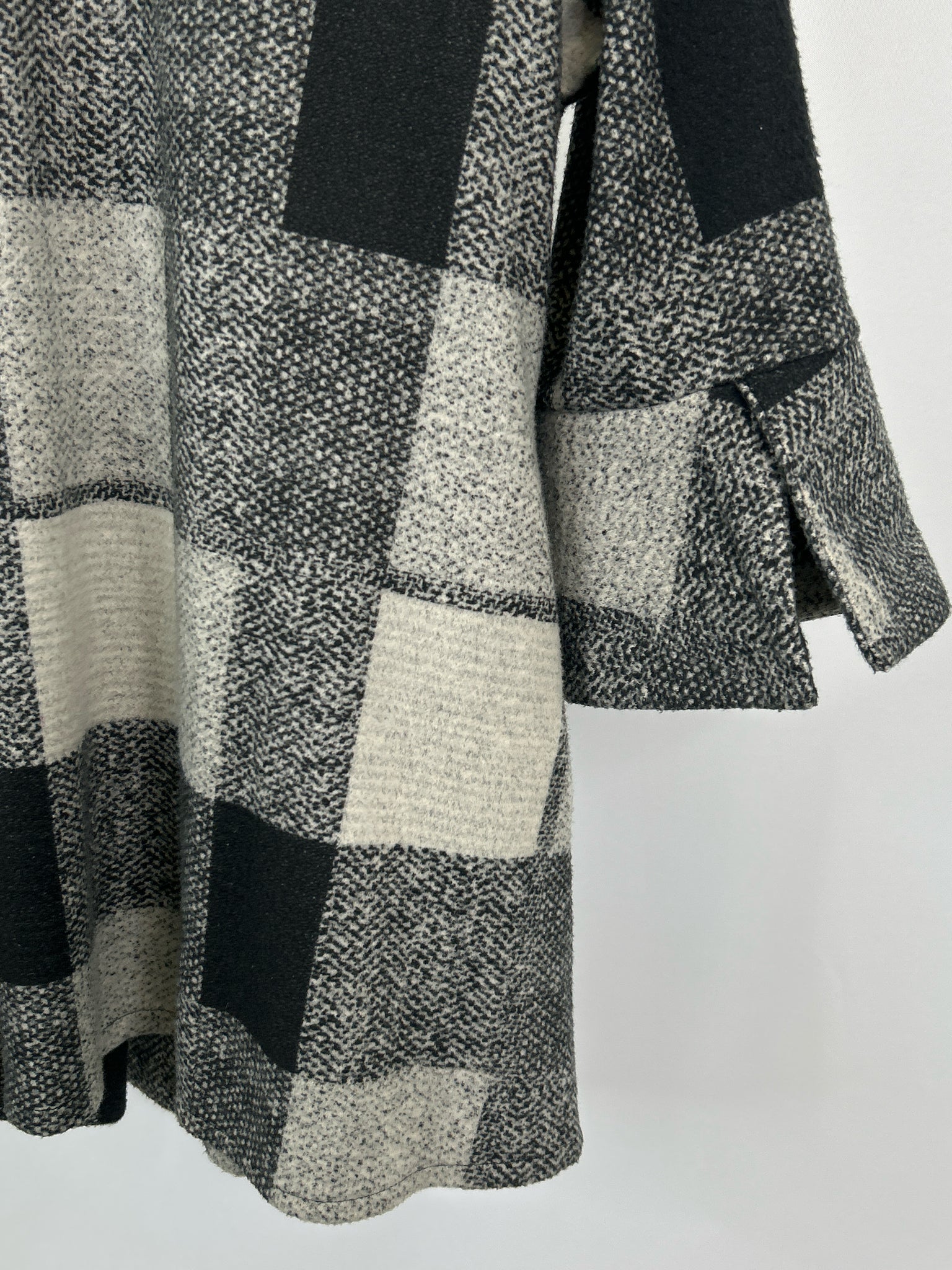 DAMEE Size M Grey Women Jacket