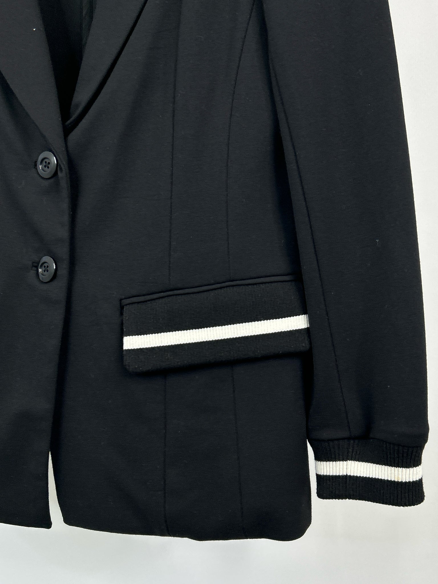 PEACE OF CLOTH Size M Black Women Jacket