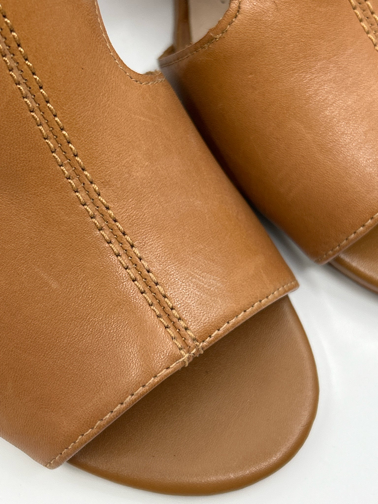 COLLECTION BY CLARKS Size 8.5 Tan Women Booties