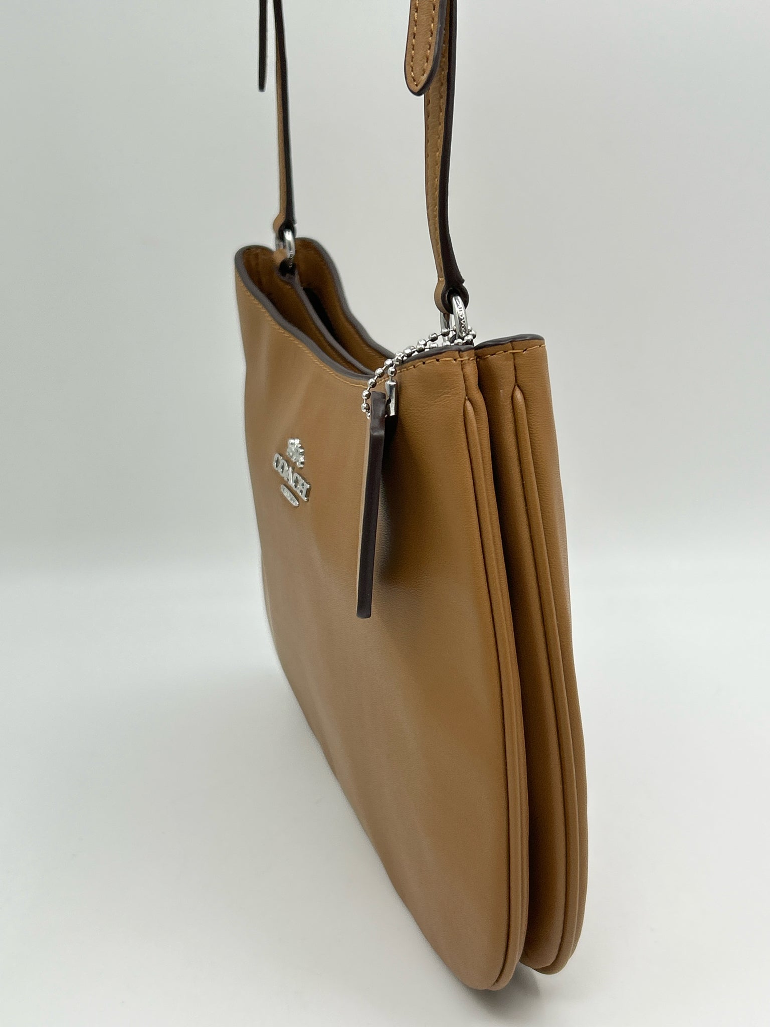 COACH NWOT Brown Women Purse