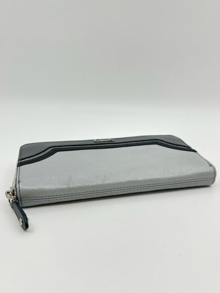 COACH Grey Women's Wallet