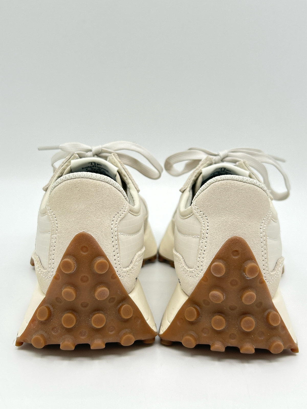 NEW BALANCE Size 6.5 BONE Women Sneakers