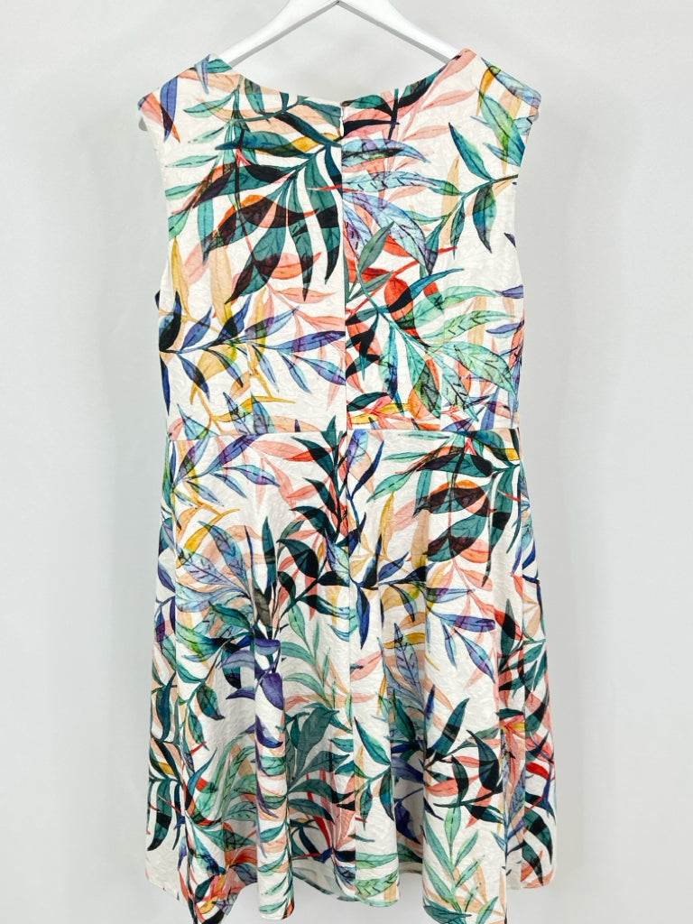 ADRIANNA PAPELL Size 14W TEAL AND WHITE Dress