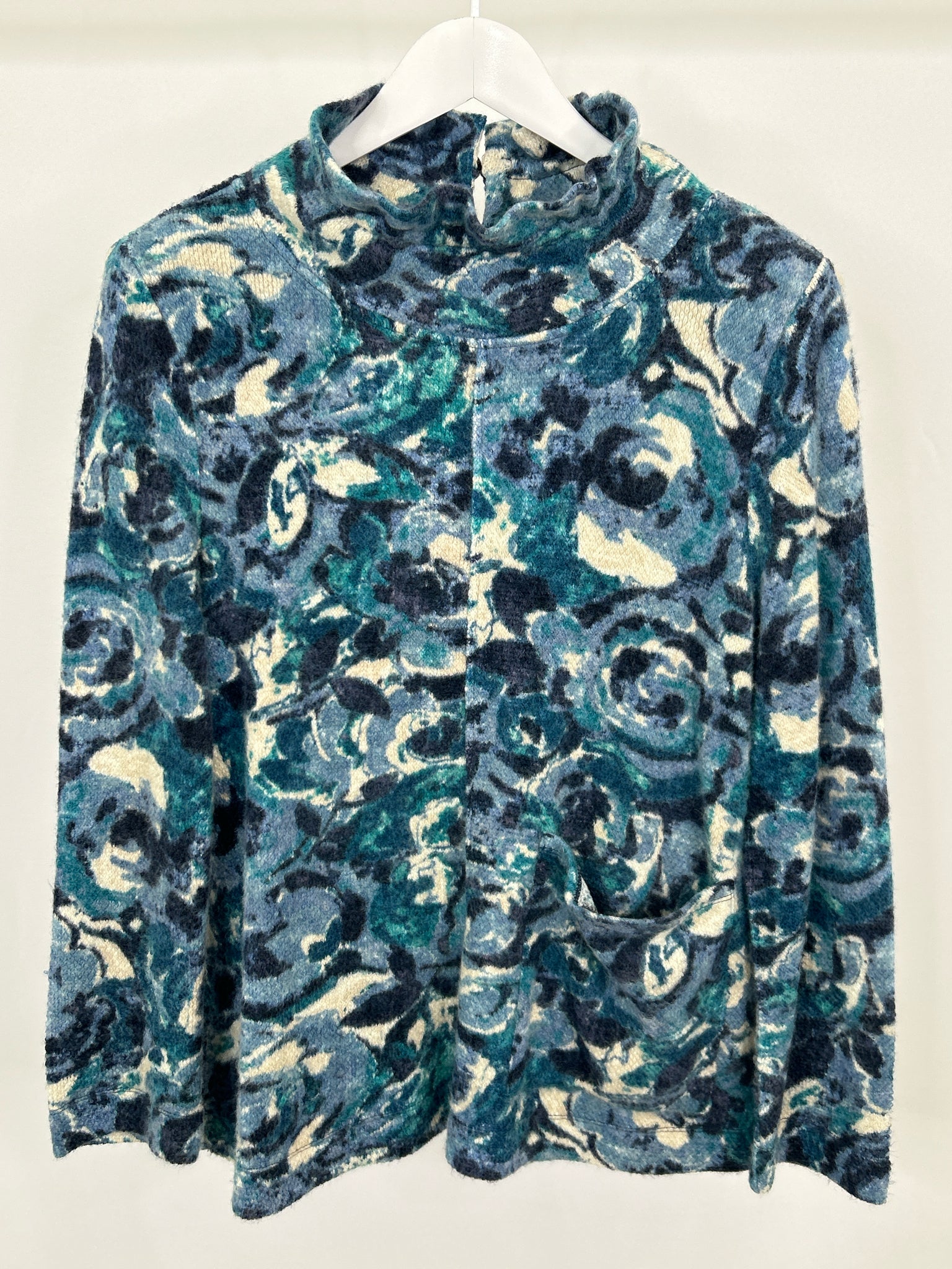HABITAT Size S Blue Floral Women Sweater NWT