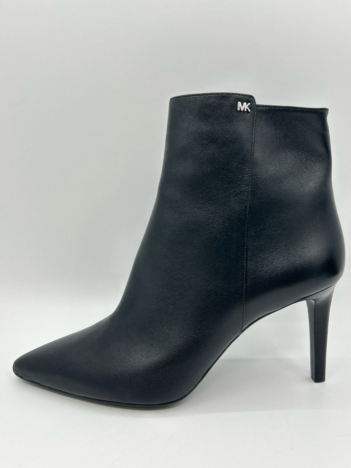 MICHAEL MICHAEL KORS Size 8.5 Black Women Booties
